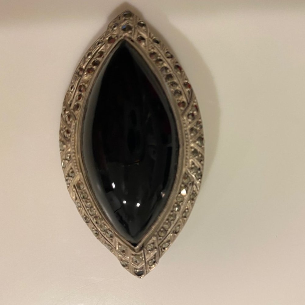 ANTIQUE STERLING BROOCH/PIN  WITH MARQUISITE